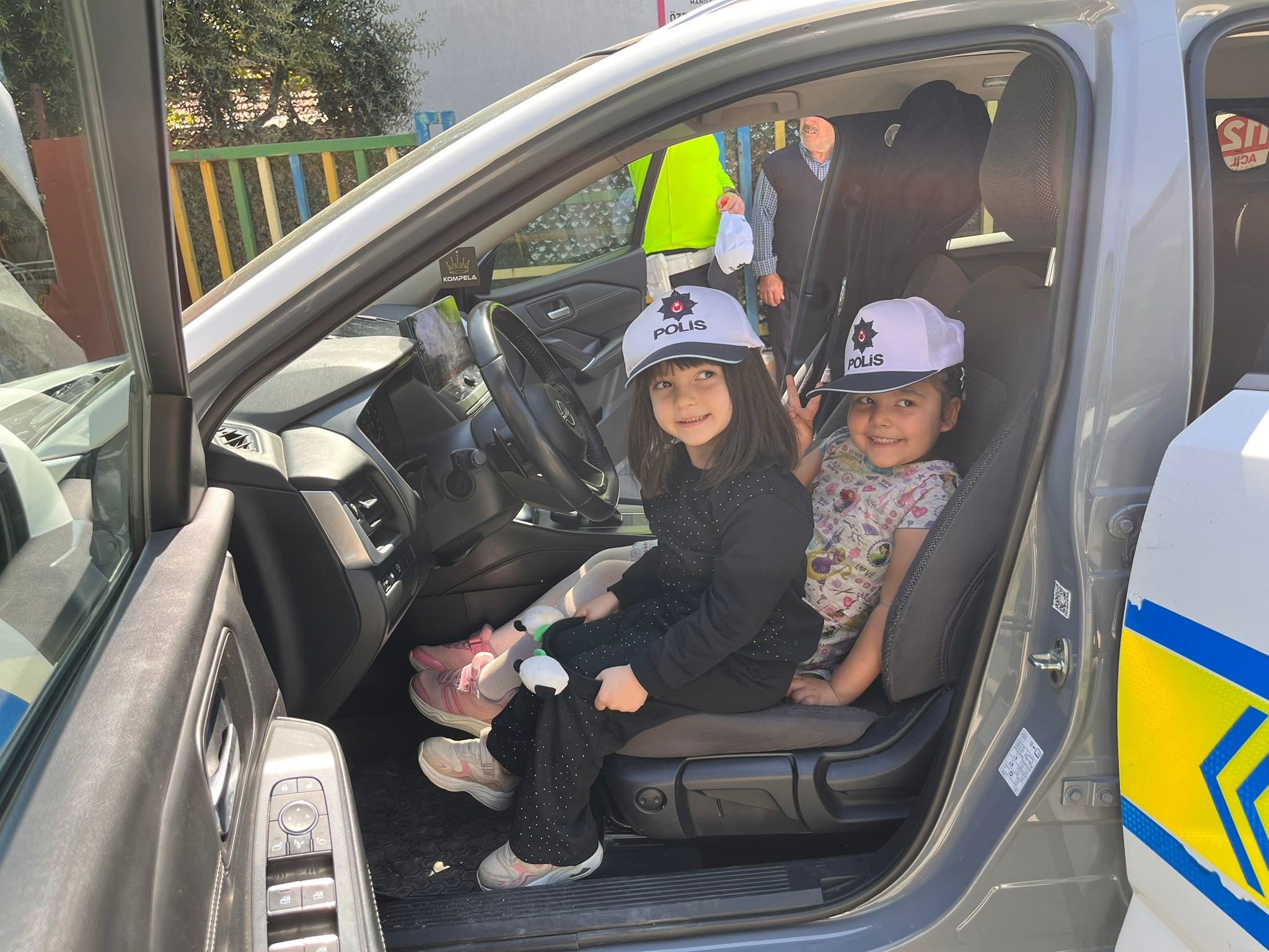 Trafik Ekiplerinden Hem Eğitim Hem Denetim (2)