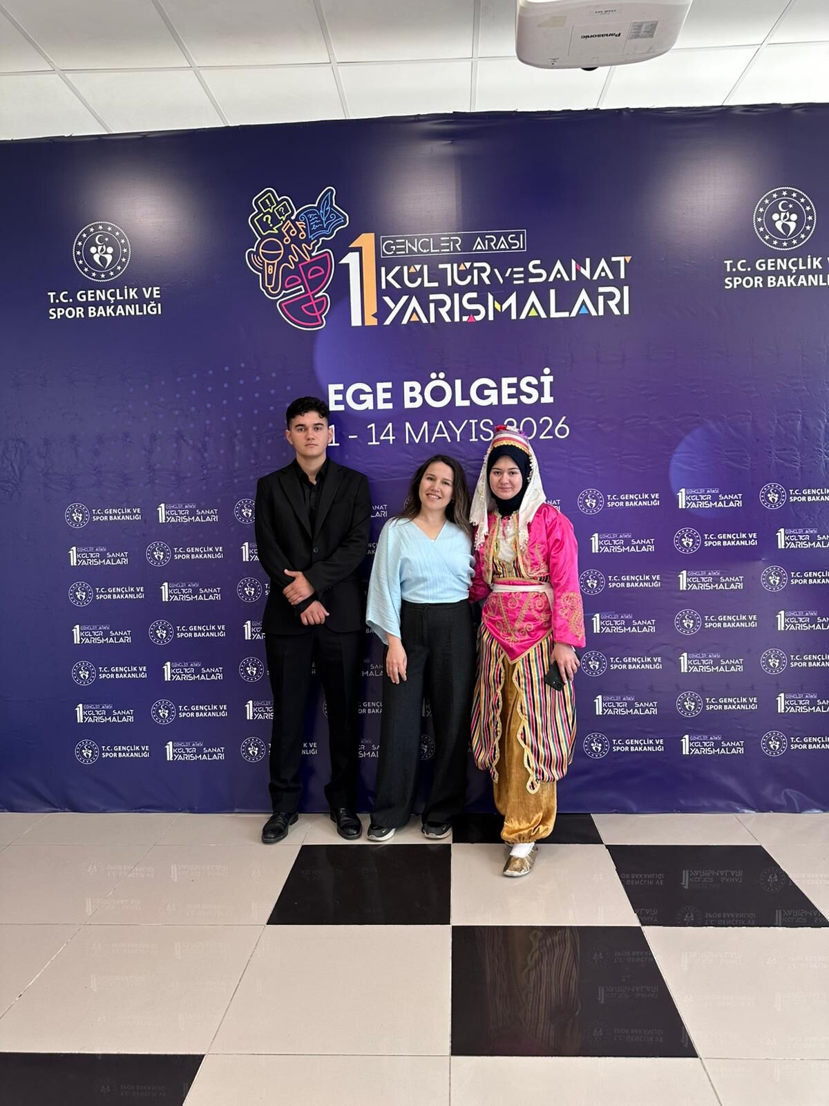 Sarıgöllü öğrenci Ege Bölge Finalinde Manisa’yı temsil etti-..212