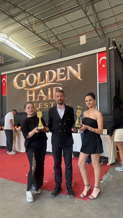 Manisalı kuaförlerden ayakta alkışlanacak başarı-.2.2