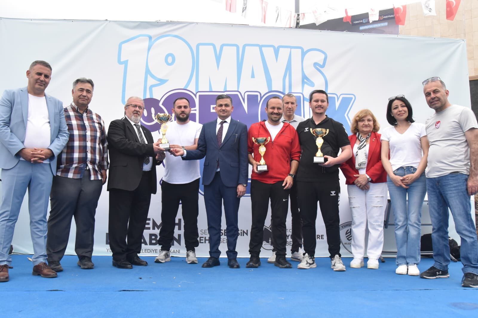Manisa’da 19 Mayıs coşkusu güreş turnuvasıyla taçlandı-1