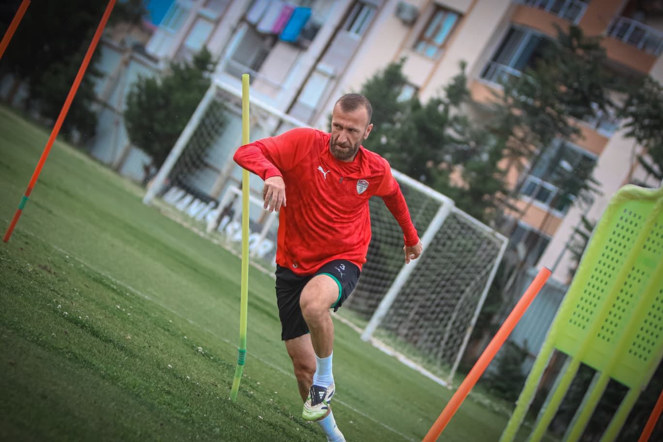 Manisaspor’da kritik maç mesaisi tamamlandı-3