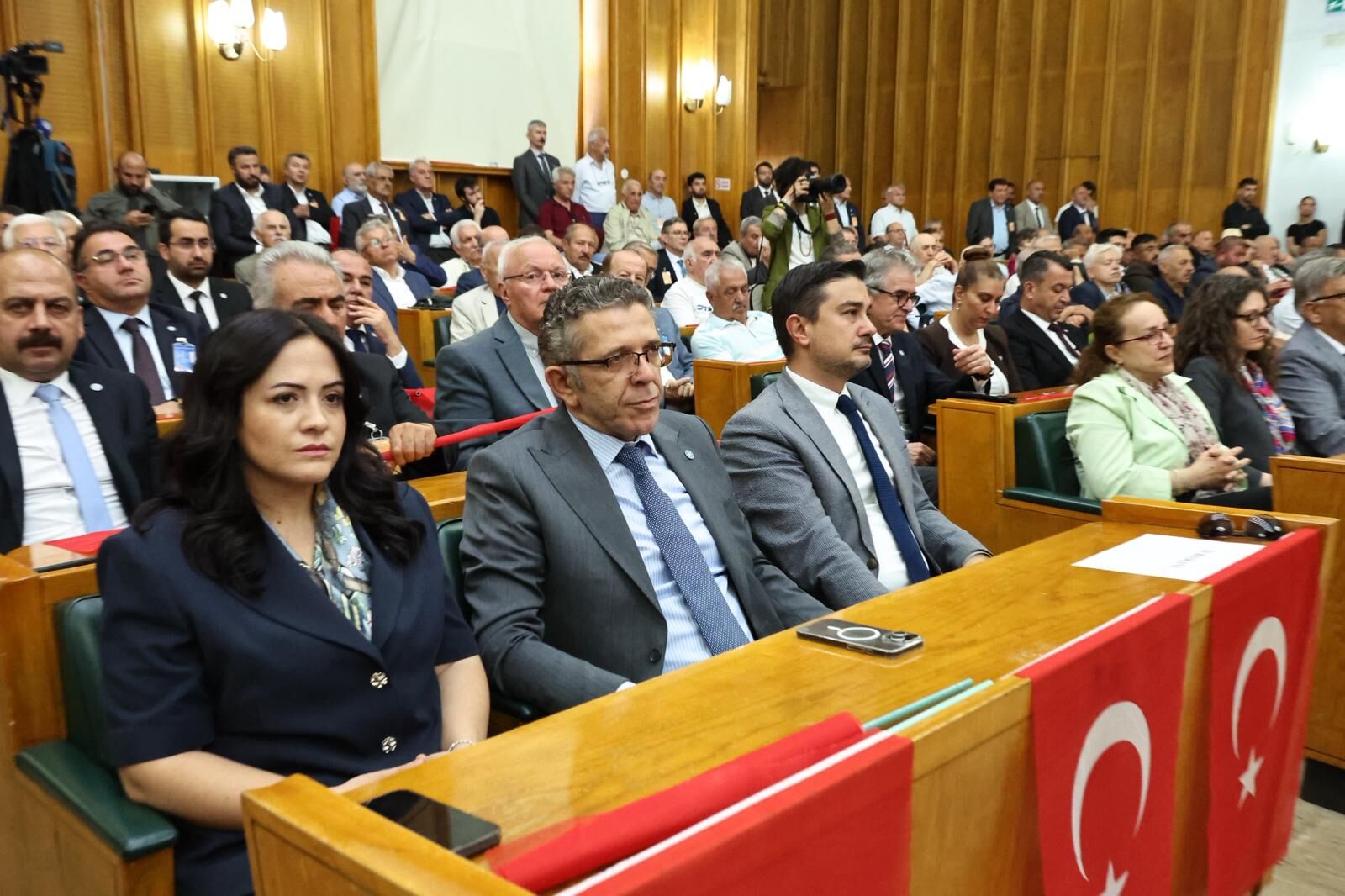 İYİ Parti Manisa İl Başkanı Gözde Aytaç’tan ‘Bayrak’ Mitingine Davet