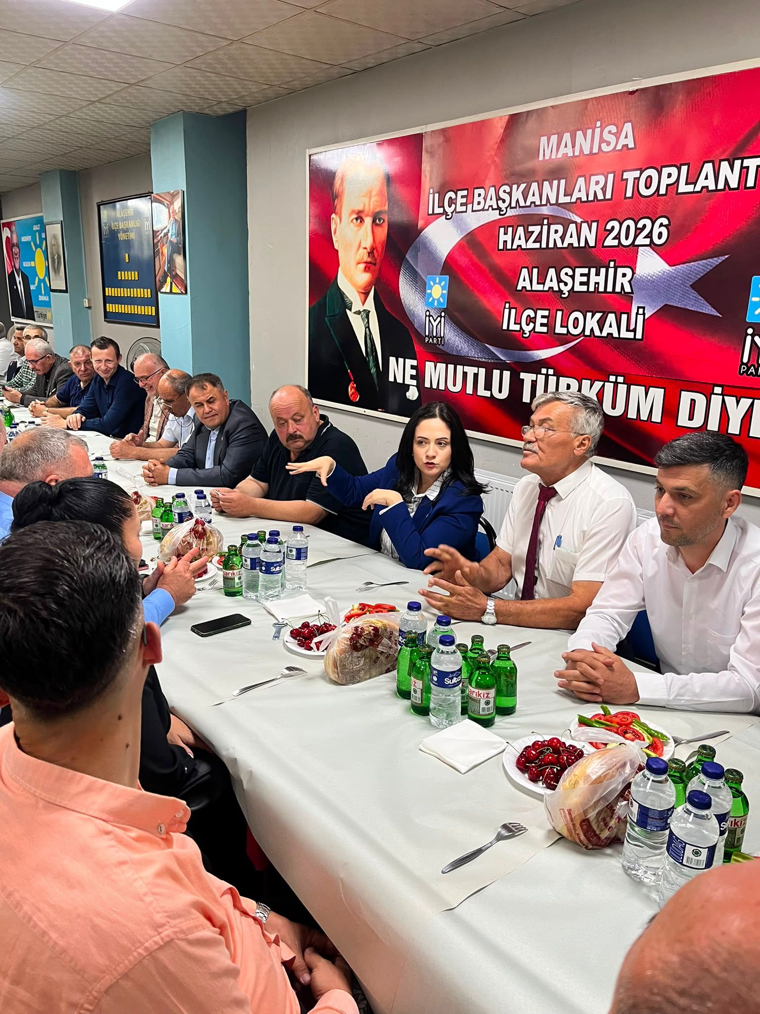 İYİ Parti Manisa Teşkilatından Alaşehir’de Gövde Gösterisi-1