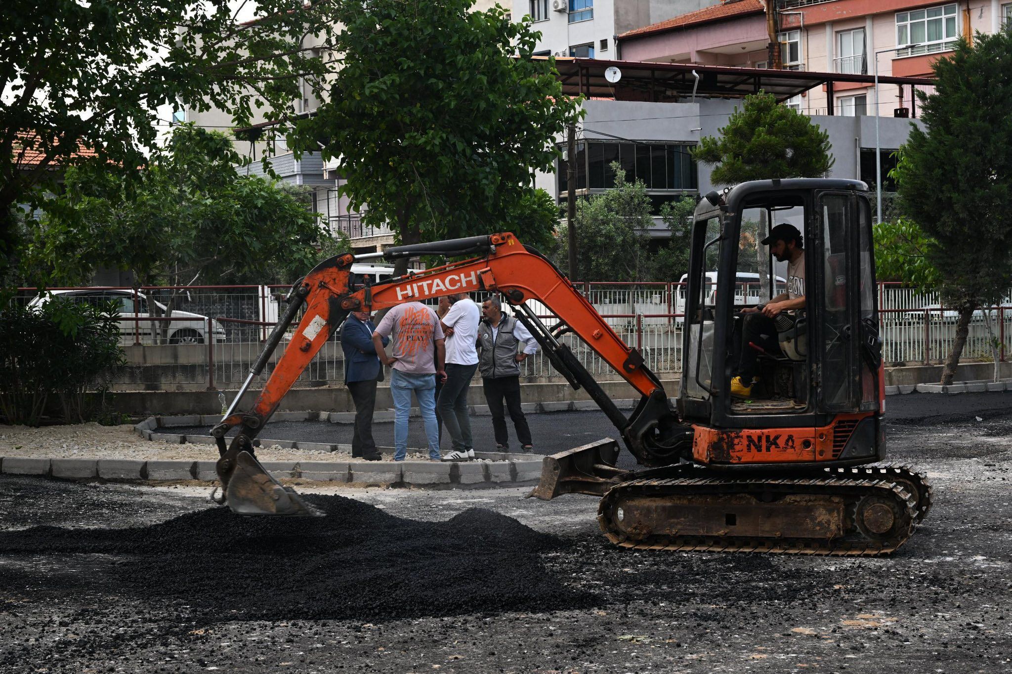 Manisa Büyükşehir'den, Alaşehir'de sıcak asfalt hamlesi-.3.1