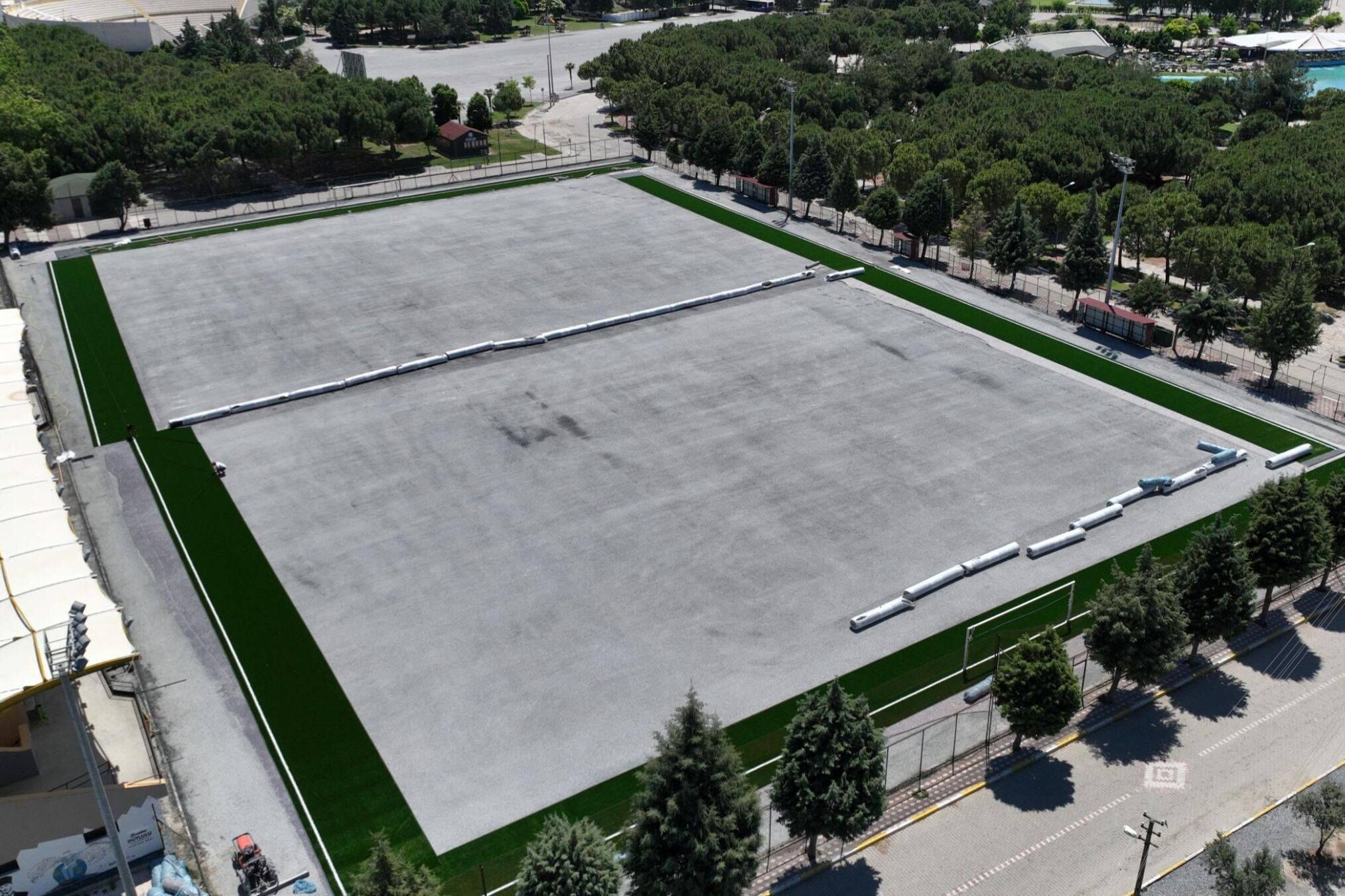 Manisa Büyükşehir’den Spora Devasa Yatırım: 5 İlçede Spor Alanları Yenileniyor!