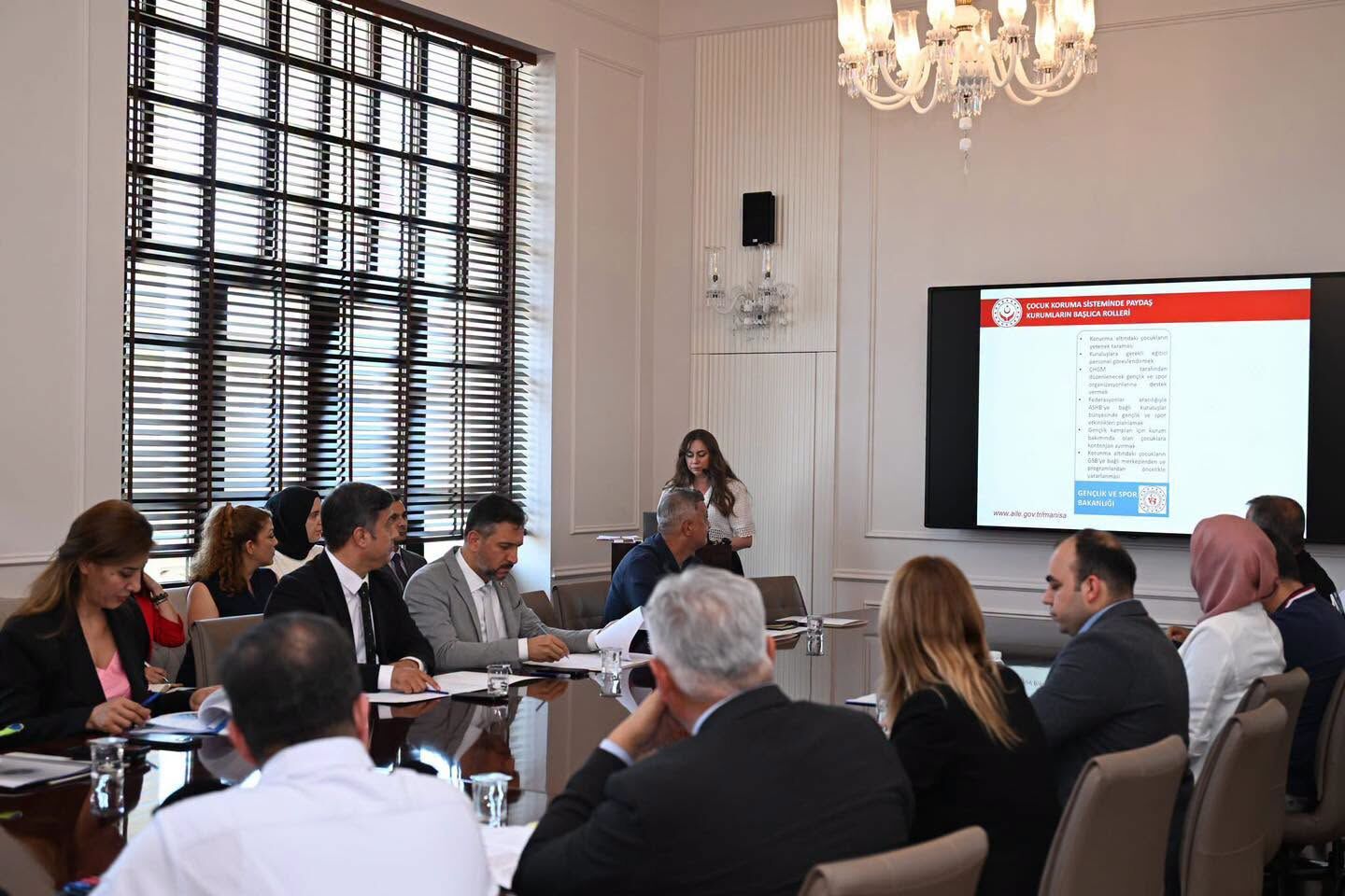 Manisa'da Çocukların Geleceği İçin Önemli Zirve: İl Koordinasyon Kurulu Toplantısı Gerçekleştirildi
