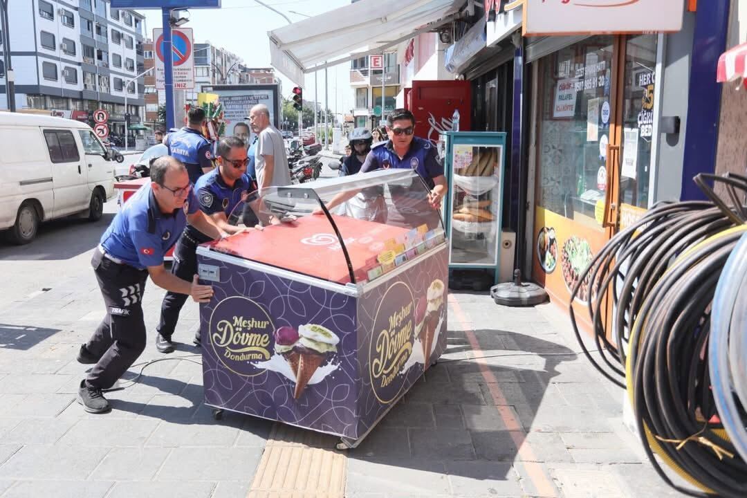 Akhisar'da kaldırım işgallerine ortak denetim-2