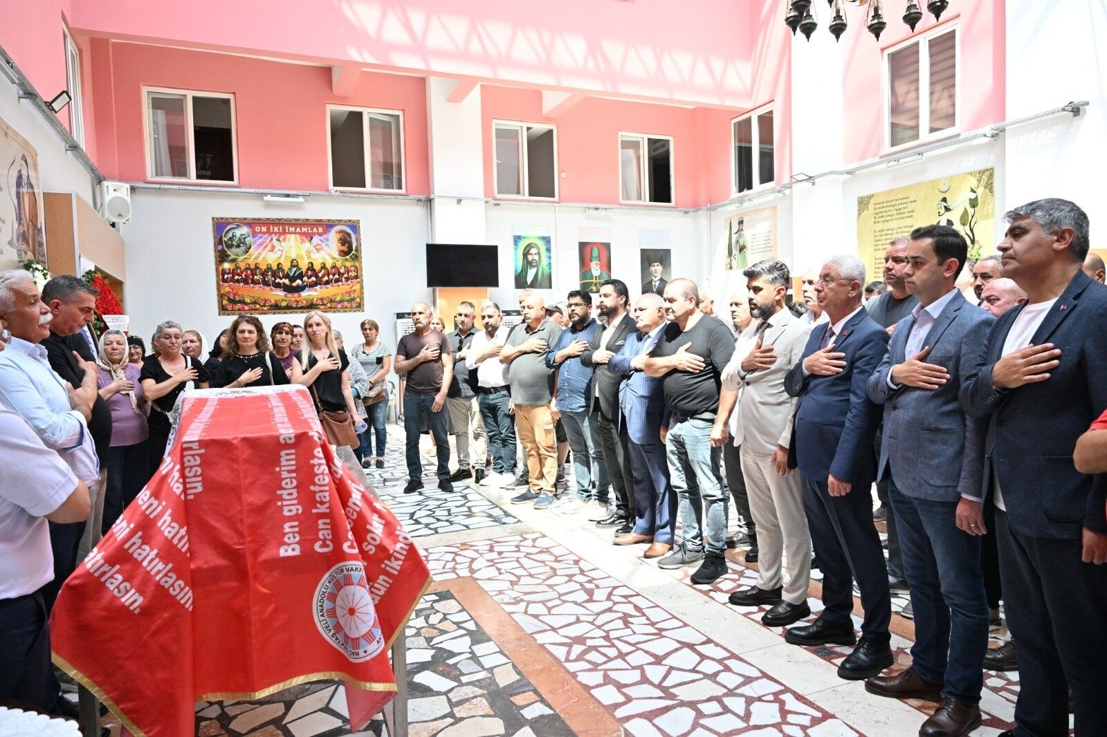 Şehzadeler Belediye Başkanı Hakan Şimşek’in acı günü