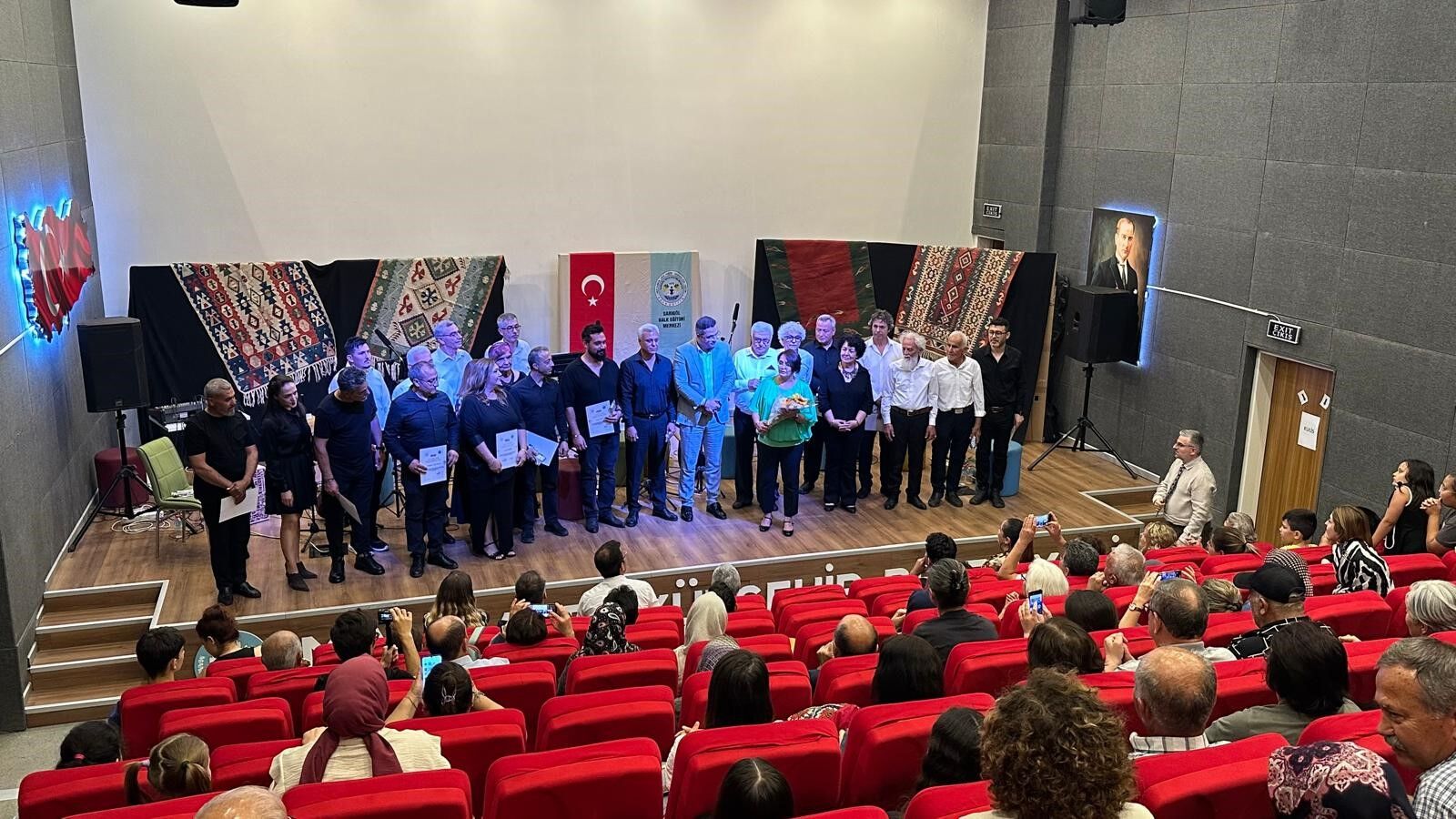 Hayat Boyu Öğrenme Haftası’nda Sarıgöl’de türk halk müziği rüzgârı