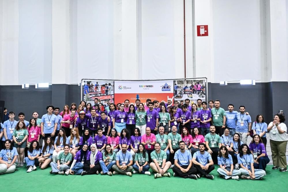 Dünya Robot Olimpiyatı’na Manisa Damgası: Genç Mucitlerimiz Zirvede!-1