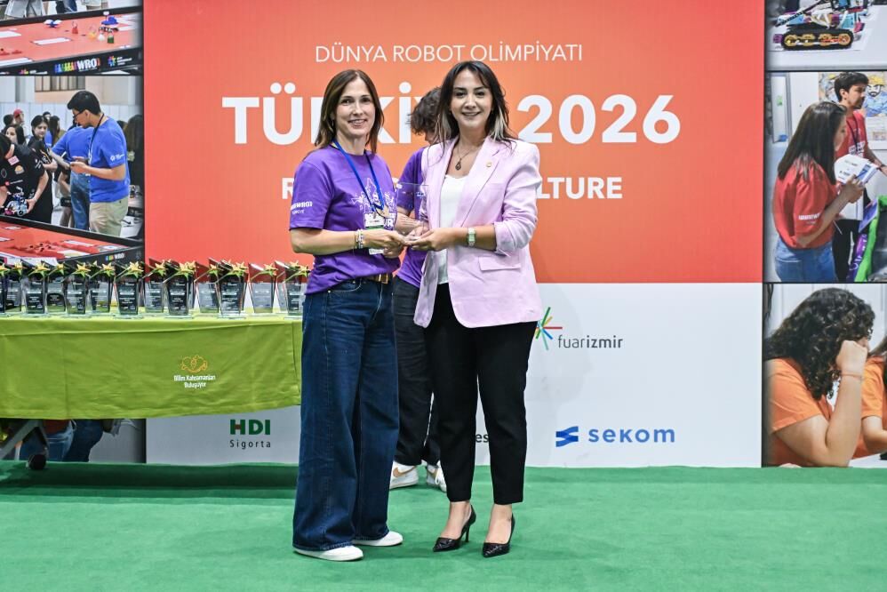 Dünya Robot Olimpiyatı’na Manisa Damgası: Genç Mucitlerimiz Zirvede!-3