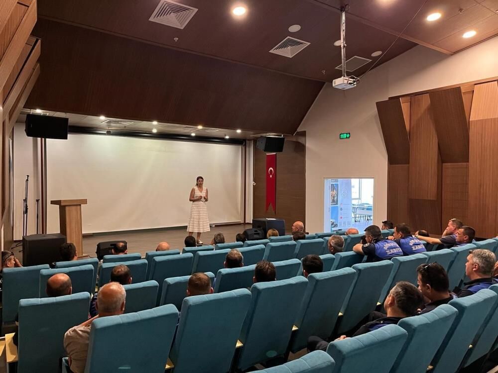 Manisa Büyükşehir’den Hal Personeline Kapsamlı Mevzuat Eğitimi-2
