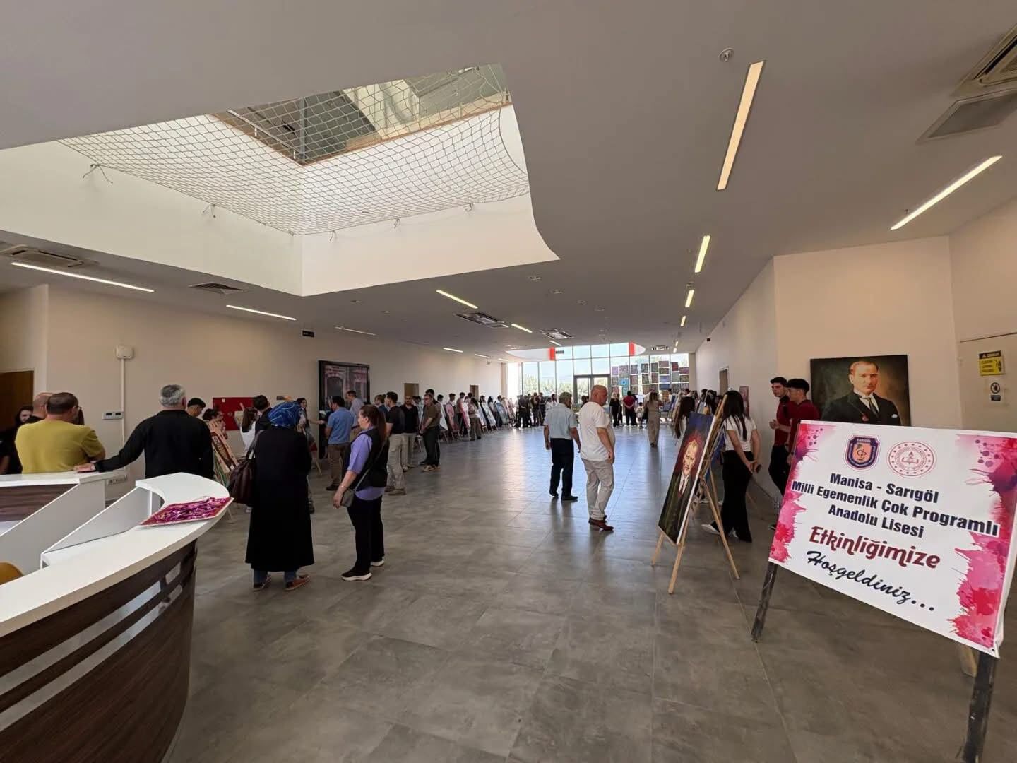 Sarıgöl’de Öğrencilerin Sanat Sergisi Büyük İlgi Gördü-2