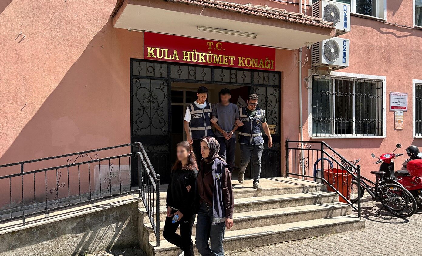Manisa'da dev uyuşturucu operasyonu! 3 bin 688 içimlik bonzai-.1