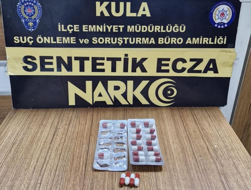 Manisa'da Kesinleşmiş Cezası Bulunan 5 Firari Cezaevine Gönderildi-2