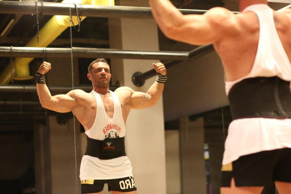 Manisalı Sporcu Şampiyonluk İçin Gün Sayıyor: 2 Ayda 14 Kilo Verecek!