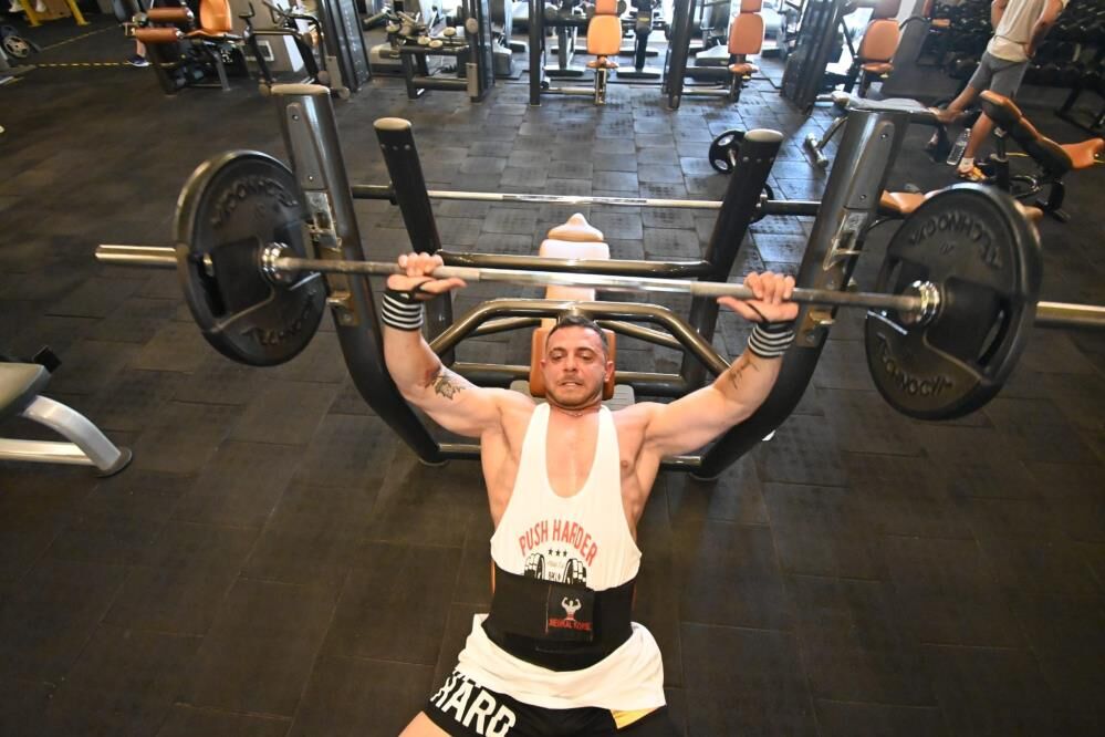 Manisalı Sporcu Şampiyonluk İçin Gün Sayıyor: 2 Ayda 14 Kilo Verecek!-2