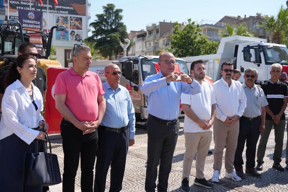 Turgutlu Belediyesi Araç Filosunu Güçlendirdi: 7 Yeni Araç Hizmete Girdi!-2