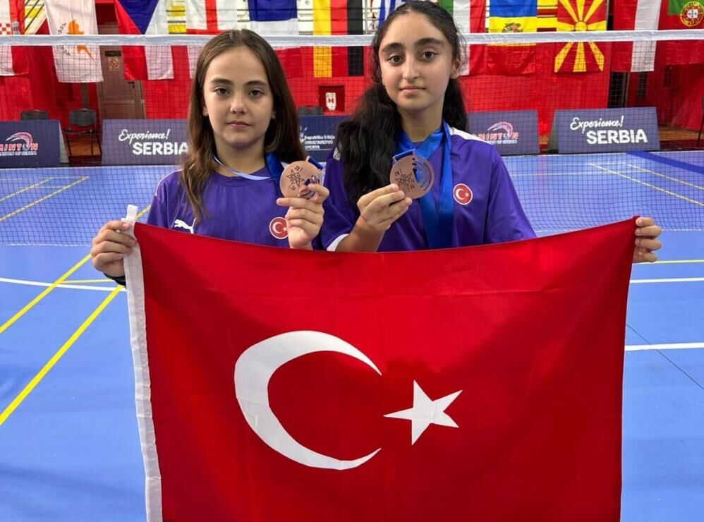 Manisalı Badmintonculardan Uluslararası Arenada Tarihi Başarı!