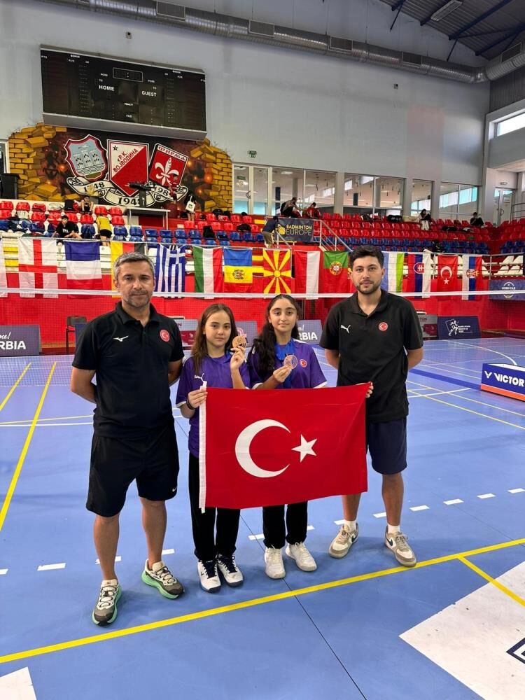 Manisalı Badmintonculardan Uluslararası Arenada Tarihi Başarı!-2