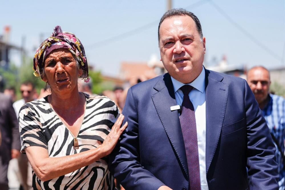 Başkan Dutlulu selden etkilenen vaandaşların yanında!