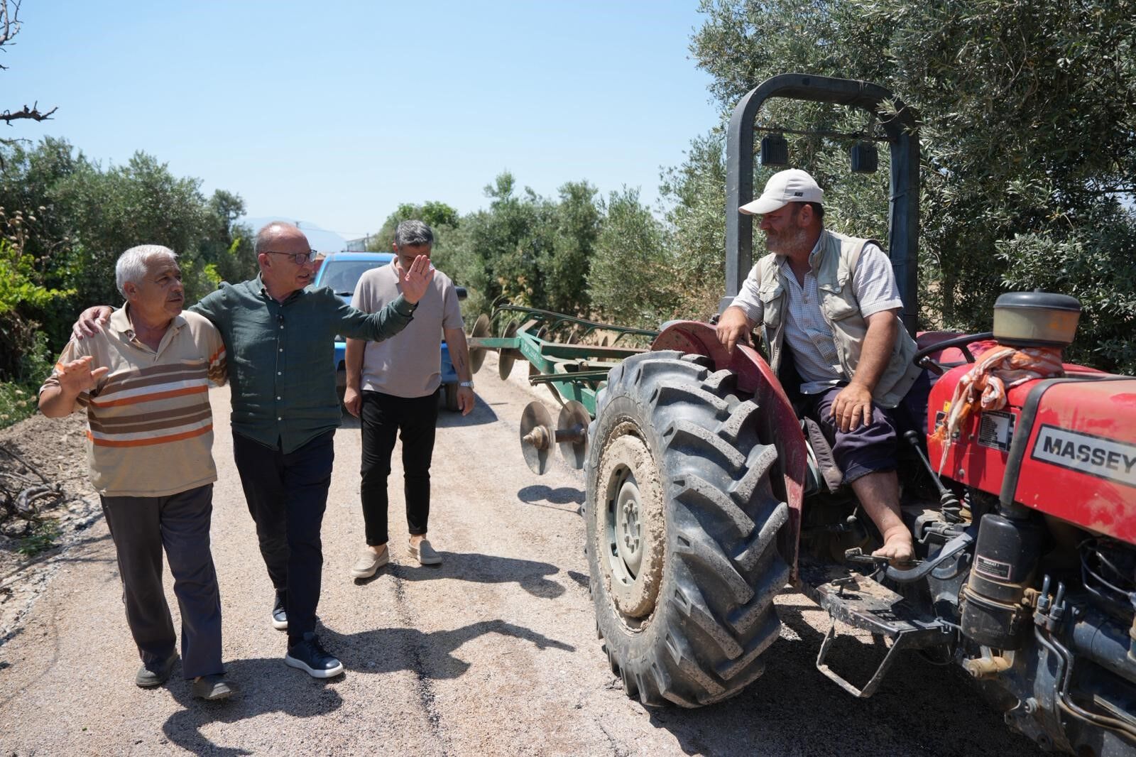 Turgutlu'da hedef 110 kilometre ova yolunu asfaltlamak-.2.2