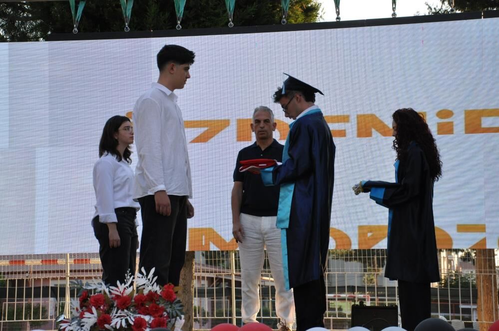Salihli'de mezuniyet heyecanı!