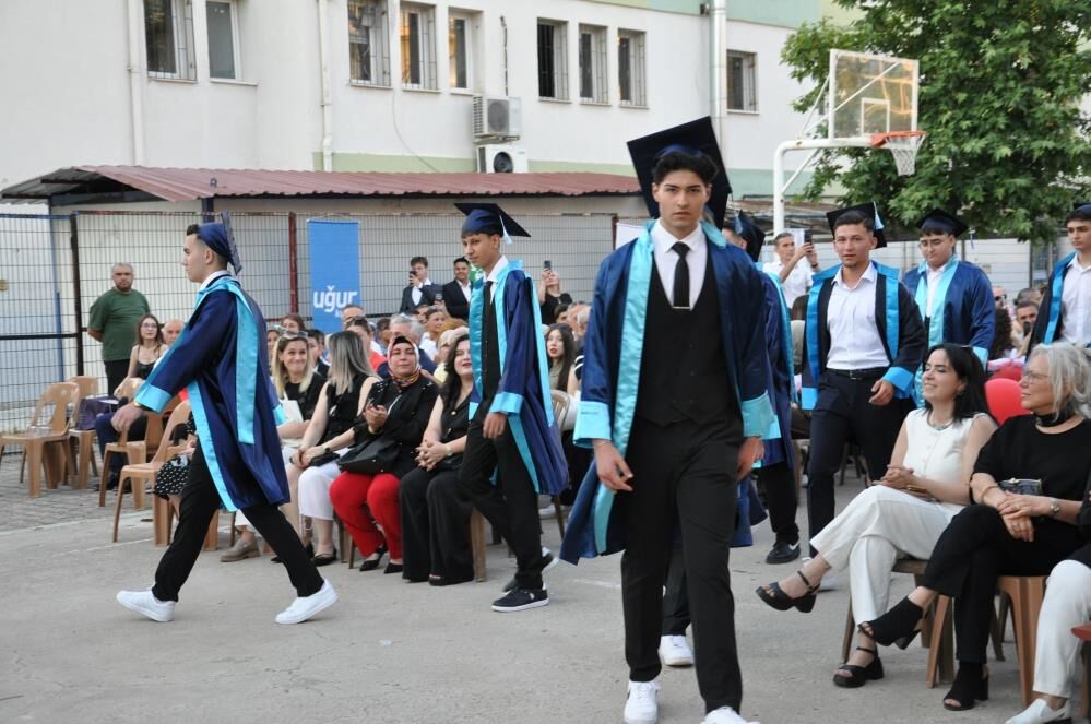 Salihli'de mezuniyet heyecanı!