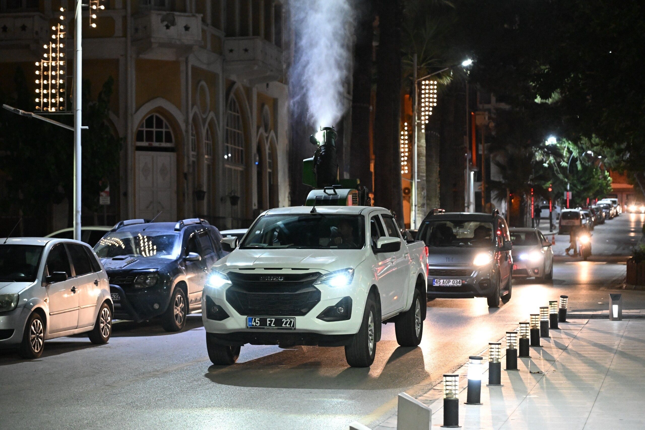 Büyükşehir’den 17 ilçede sivrisinek seferberliği