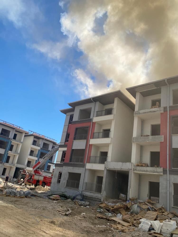 Manisa'da son 24 saatte 50 yangın çıktı!