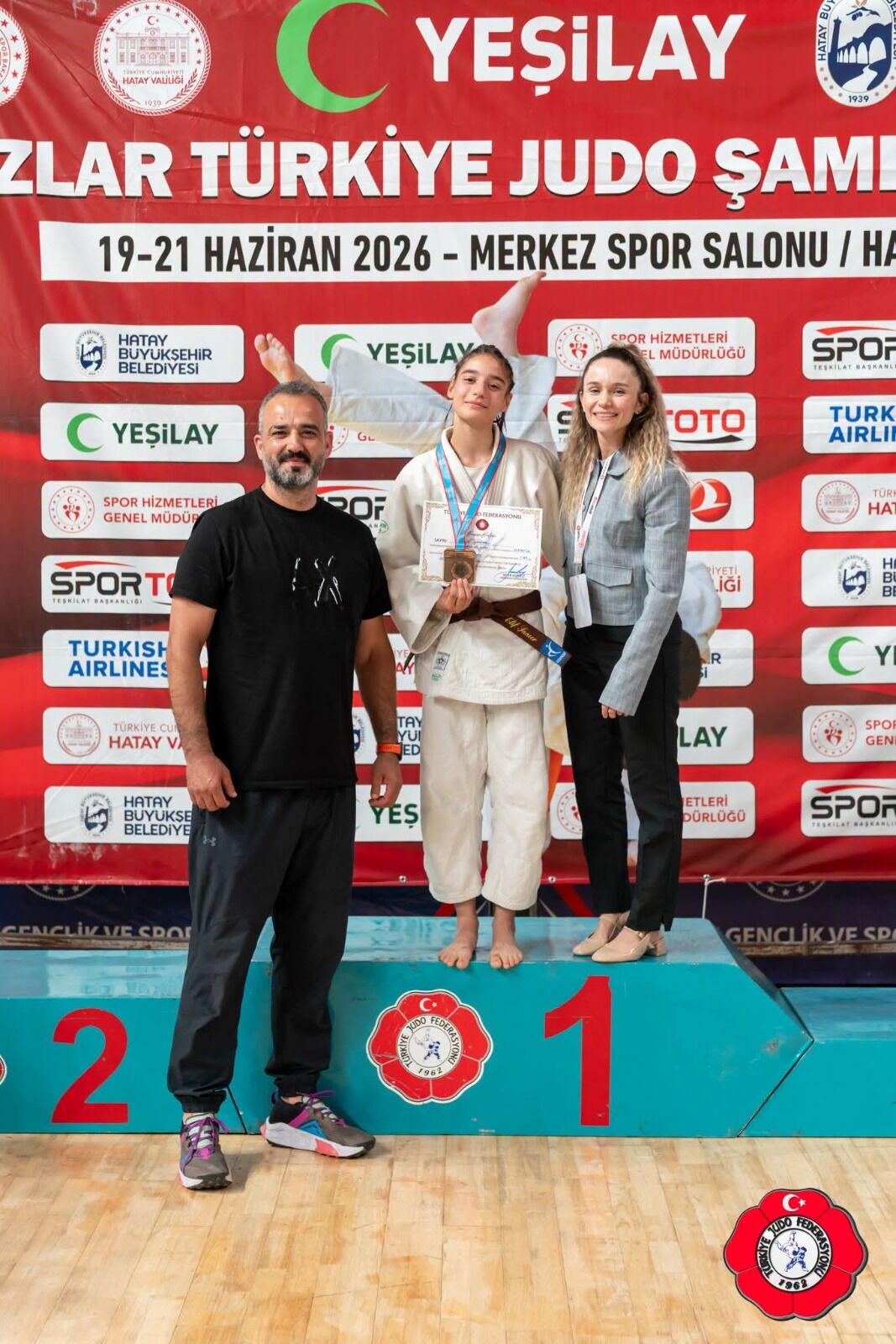 Yunusemre Belediyespor’dan Judo Şov: Madalyalarla Döndüler!-1