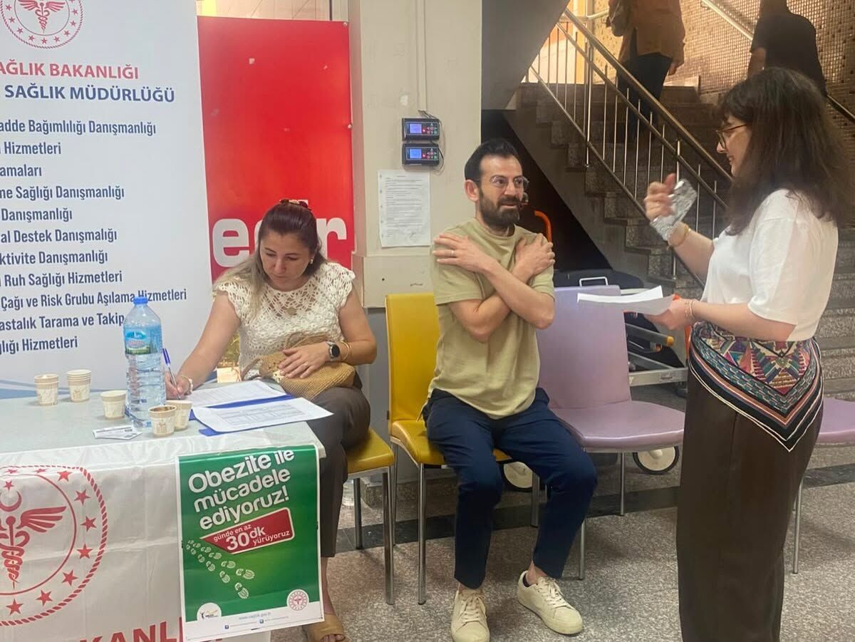 Alaşehir'de Sağlıklı Yaşam Bilinci Için Anlamlı Çalışma (3)