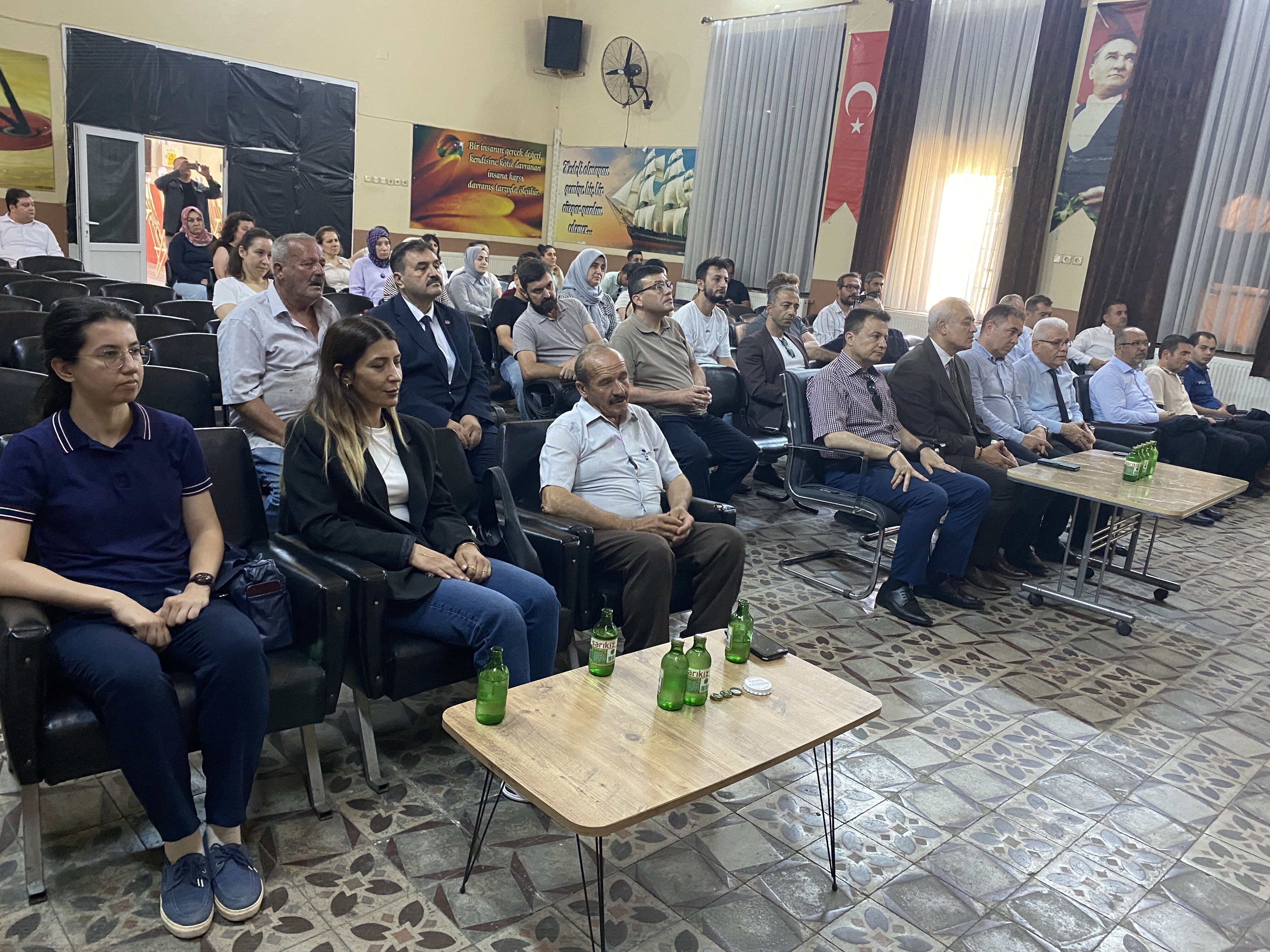 Alaşehir'de Uzmanından Ailelere Hayati Eğitim (1)
