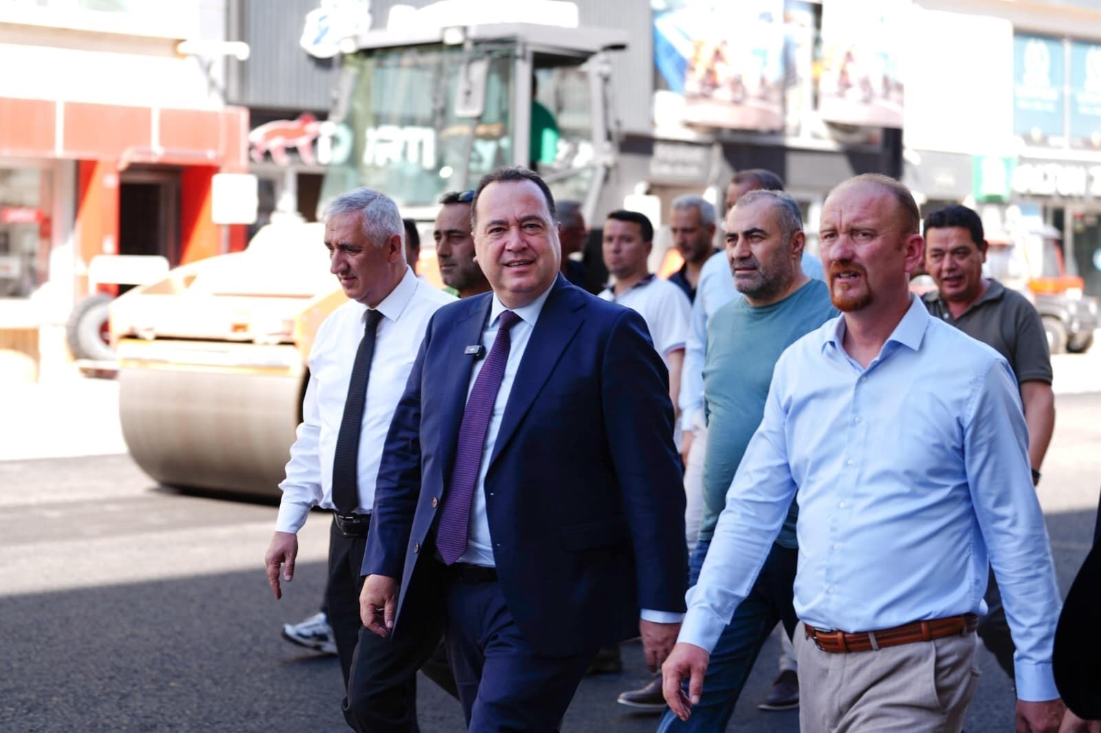 Büyükşehir'den Saruhanlı'ya Sıcak Asfalt Hamlesi! (1)