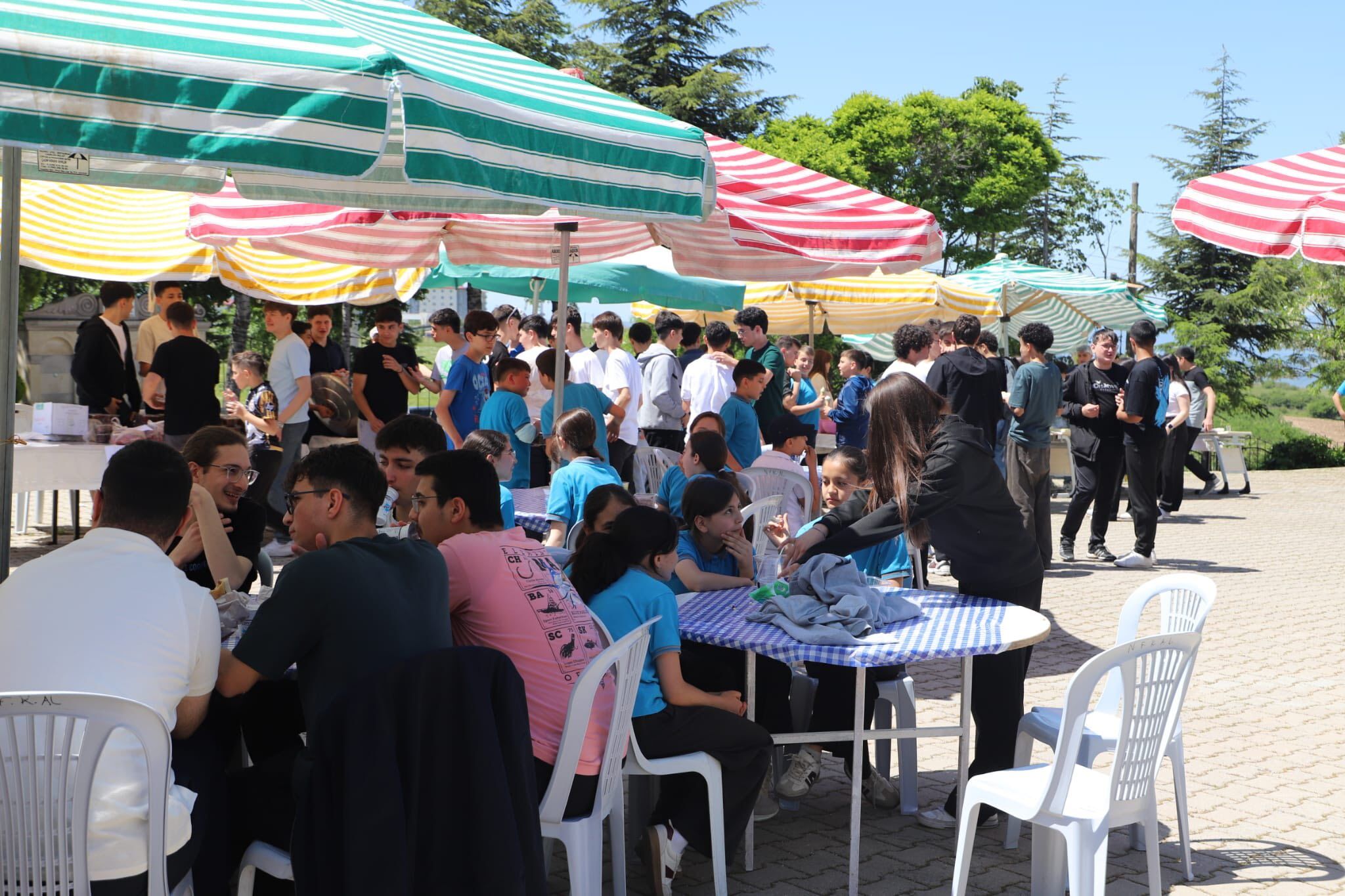 Demirci'de Türkiye Üçüncüsü Öğrenciler Ödüllendirildi (3)