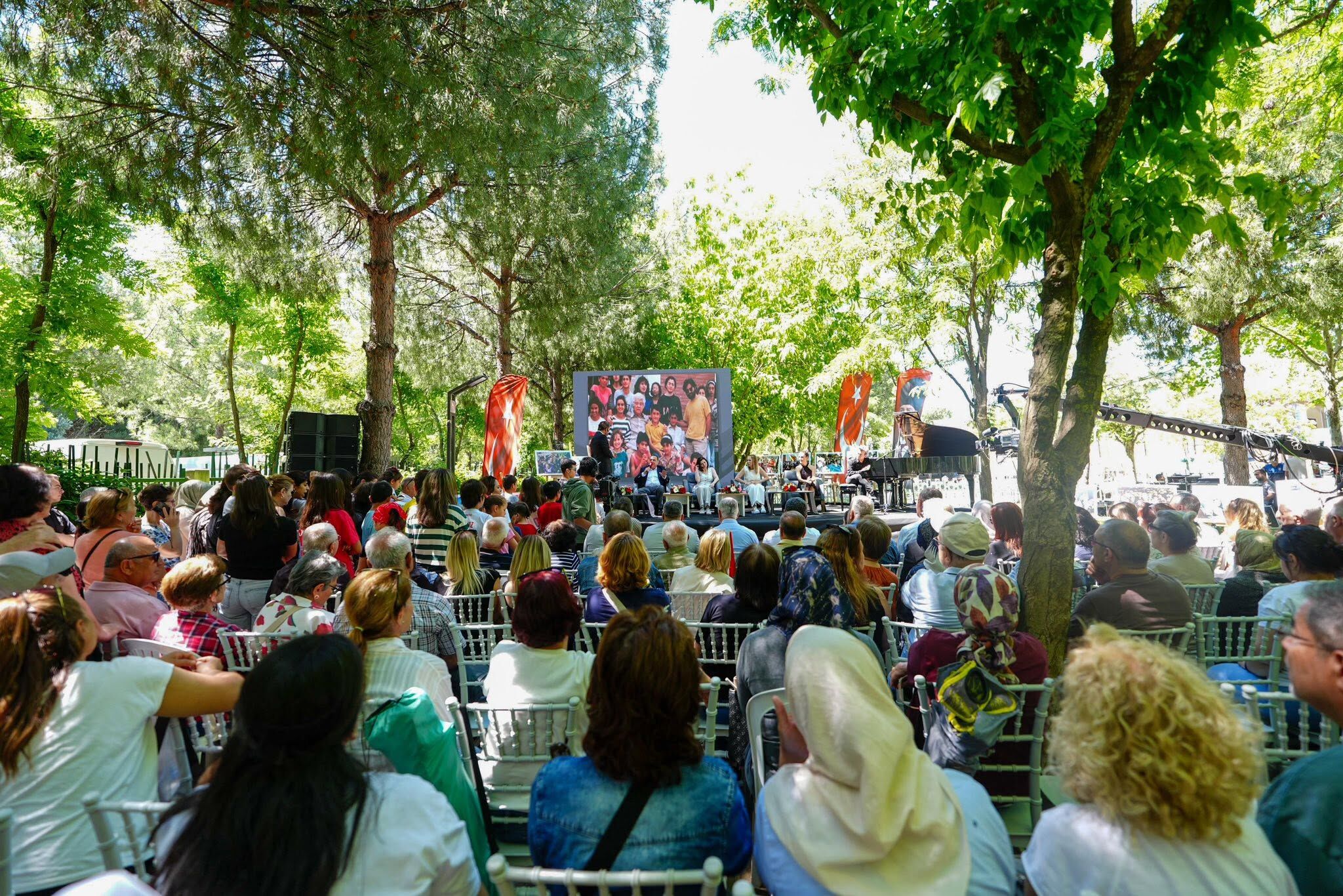 Feri̇ Zeyrek'e Vefa (3)