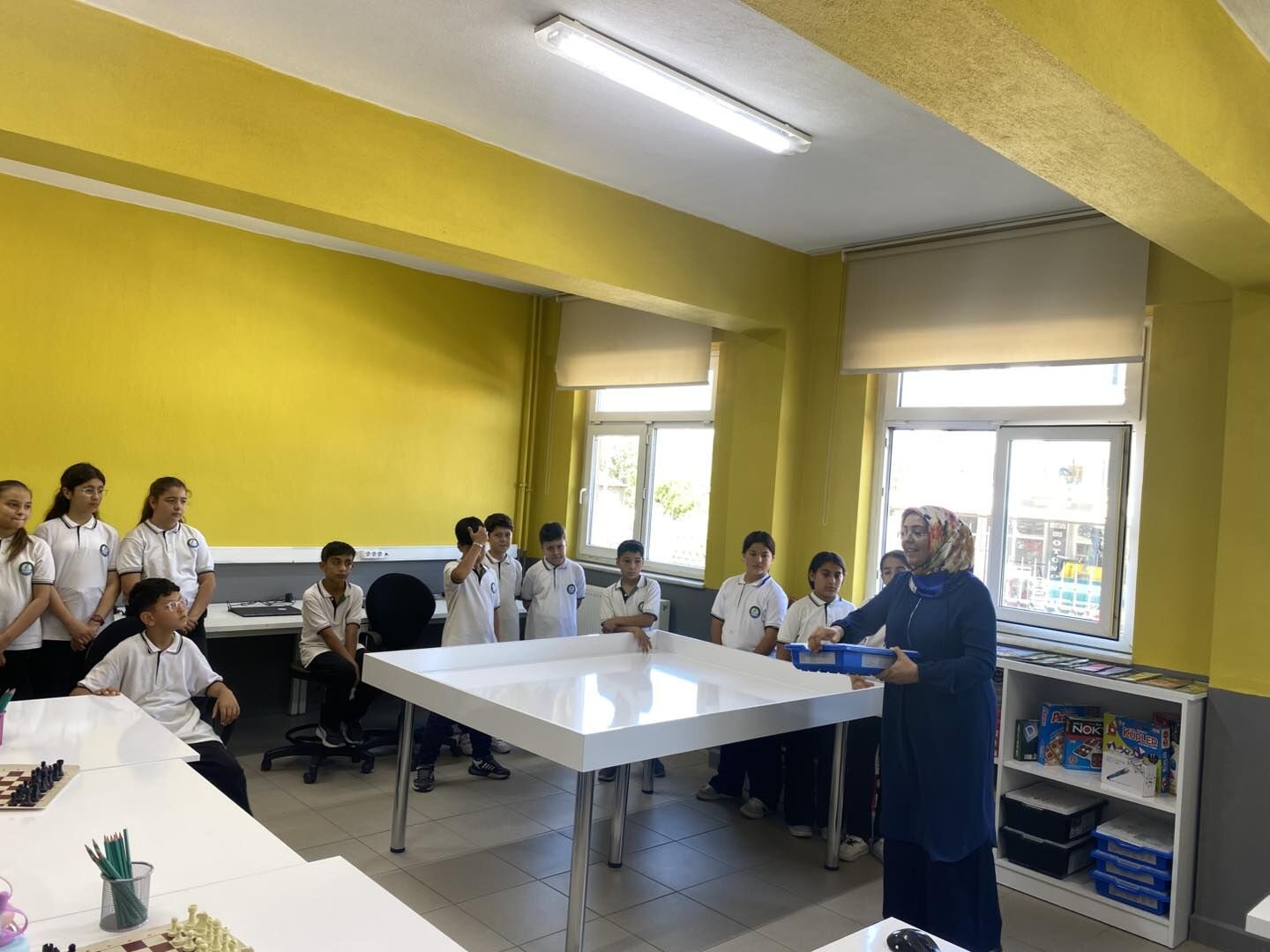 Gölmarmara’da Eğitime Destek Kendin Yap Atölyesi Açıldı (2)