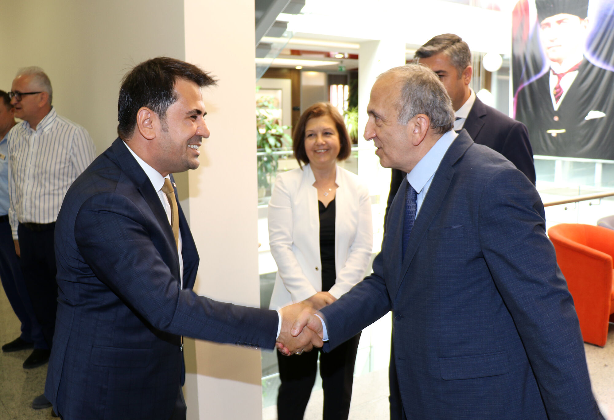 Manisa'da eski hükümlülere 2.5 milyon TL'lik destek-.1