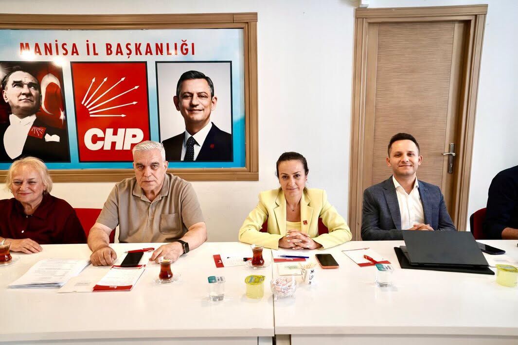 Manisa Toplantı Özalper (1)