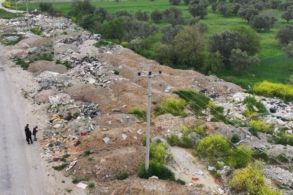 Manisa’da Kaçak Moloz Döken Kuruma Ceza (1)