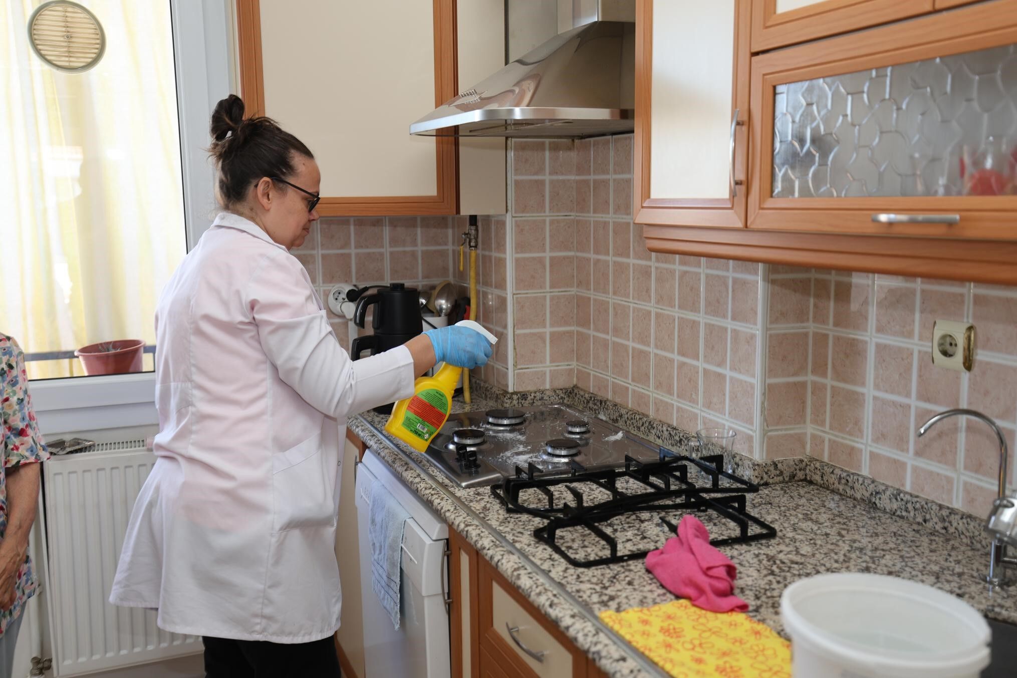 Manisa'da Yaşlı Ve Engelli Vatandaşlara Evde Temizlik Desteği (1)