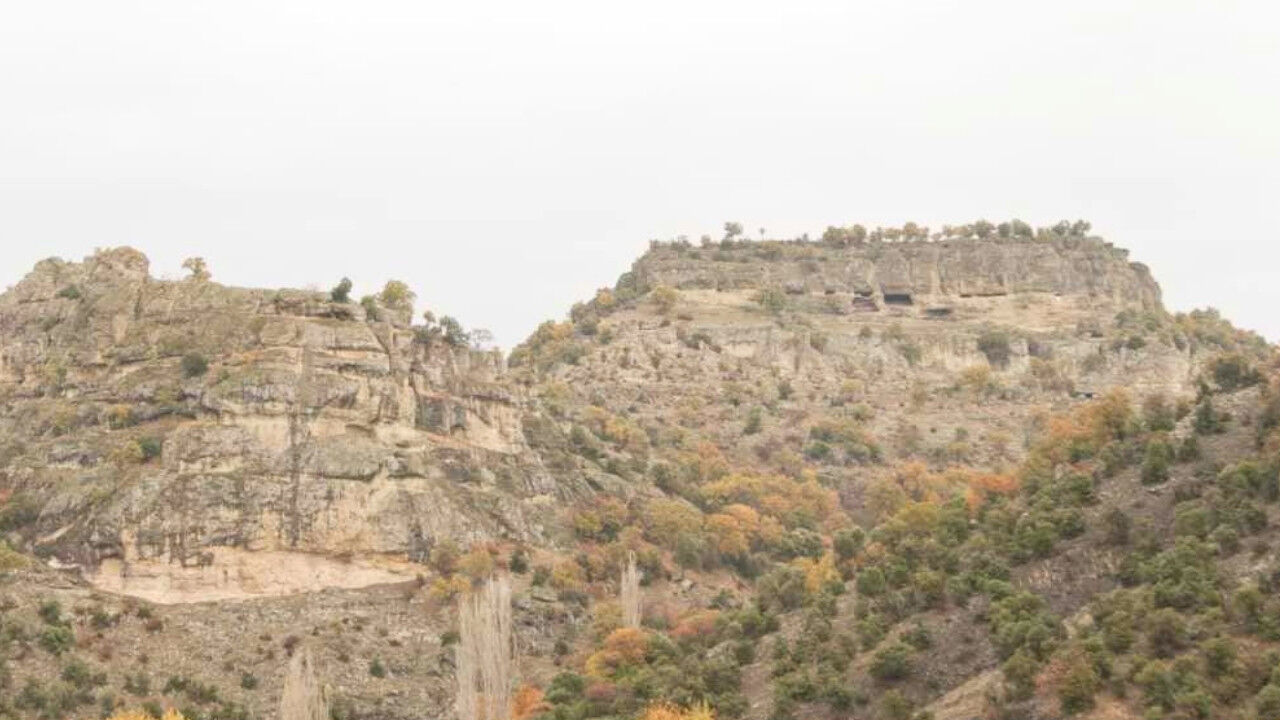 Manisa'nın Gizli Kalmış Tarihi Delikyar Manastırı Keşfedilmeyi Bekliyor .4 (1)
