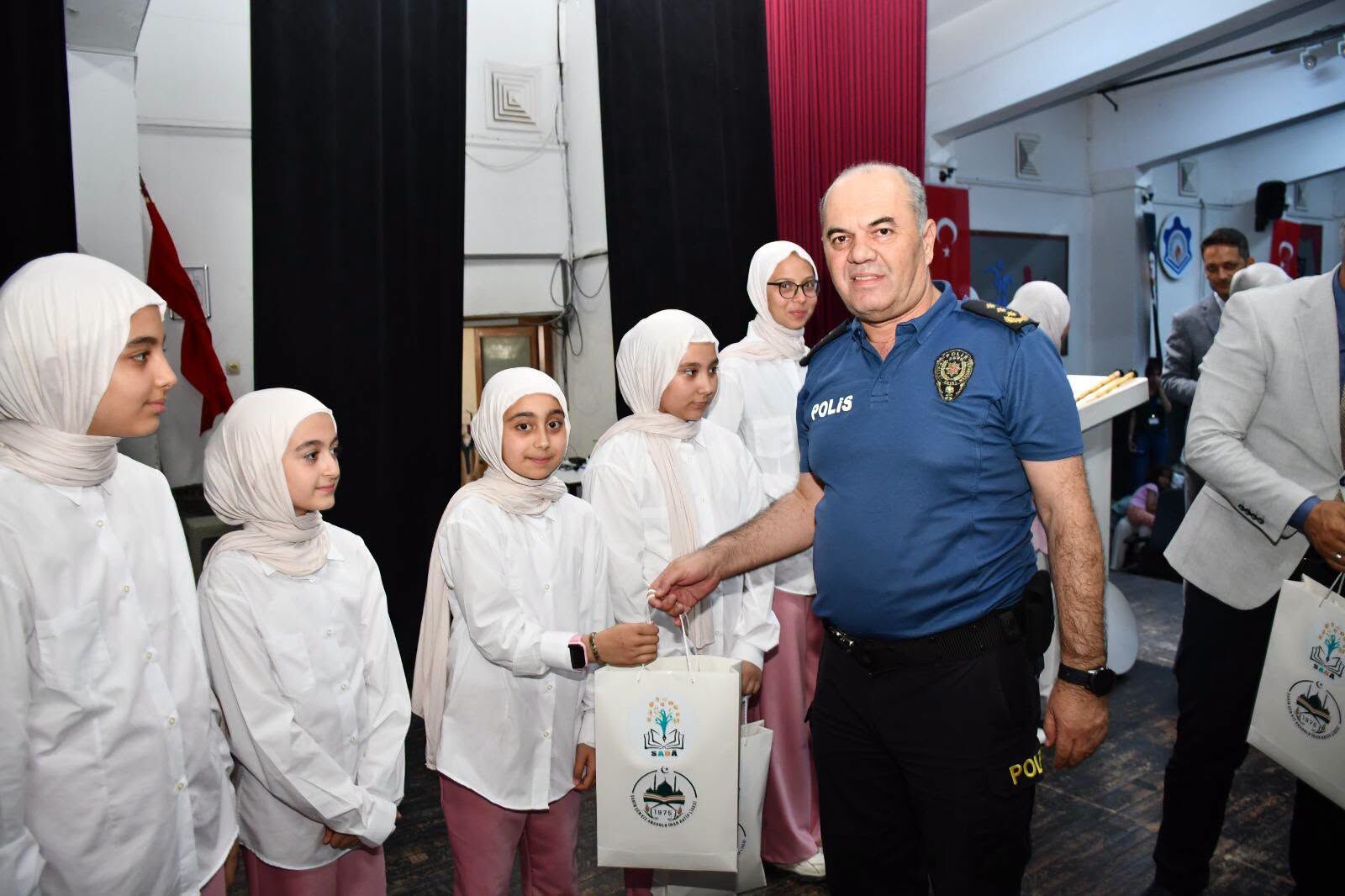 Salihli'de Sada Programı Yıl Sonu Etkinliği Coşkuyla Gerçekleştirildi (1)