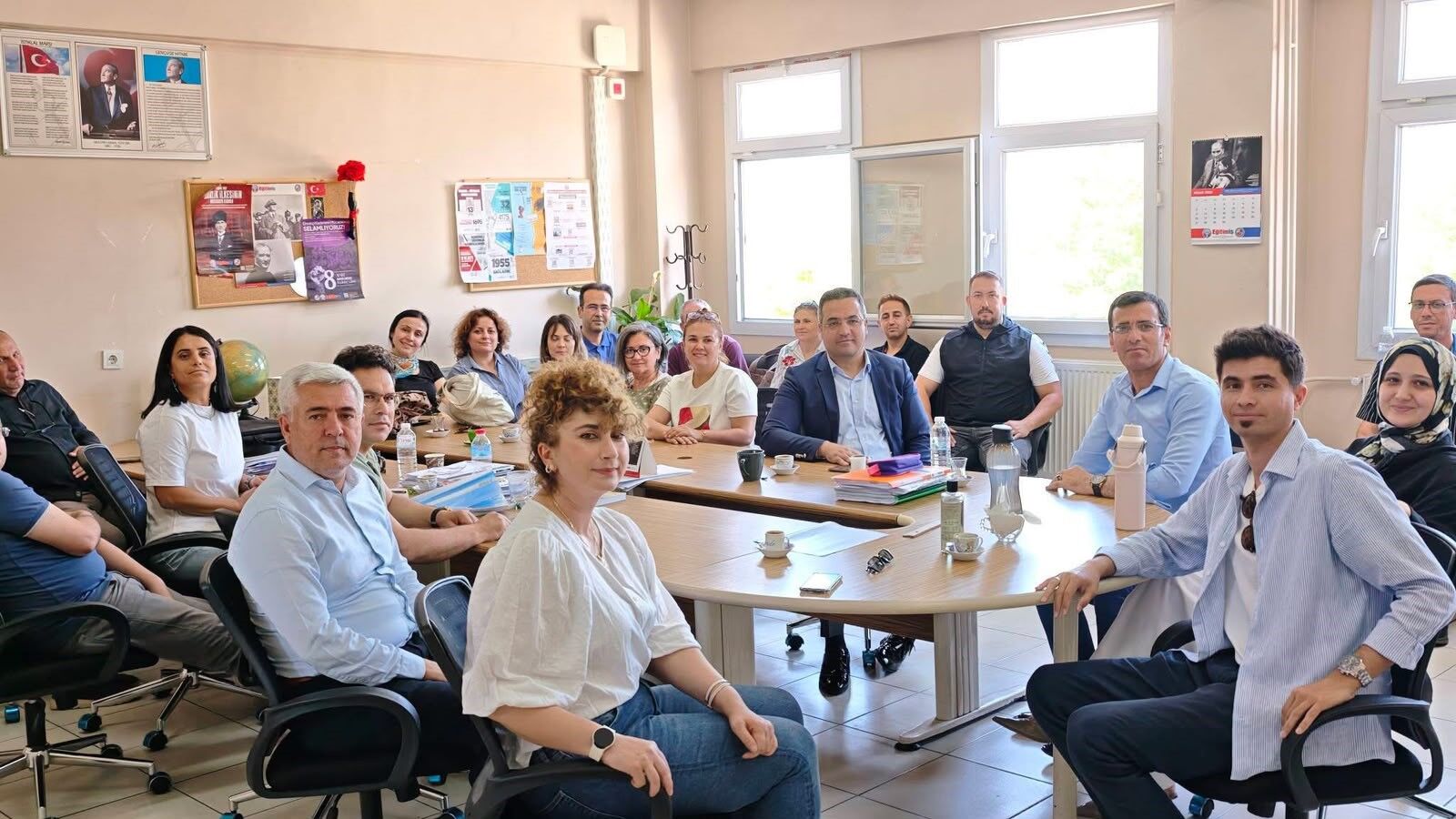 Sarıgöl Kaymakamı Halil Dalak’tan Okul Çıkarması (1)