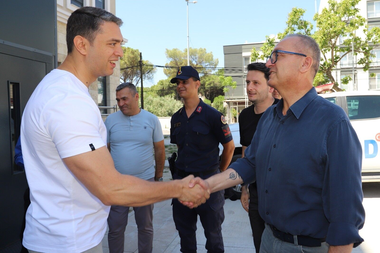 Saruhanlı Kaymakamı Acar Gözyaşlarıyla Uğurlandı (1)