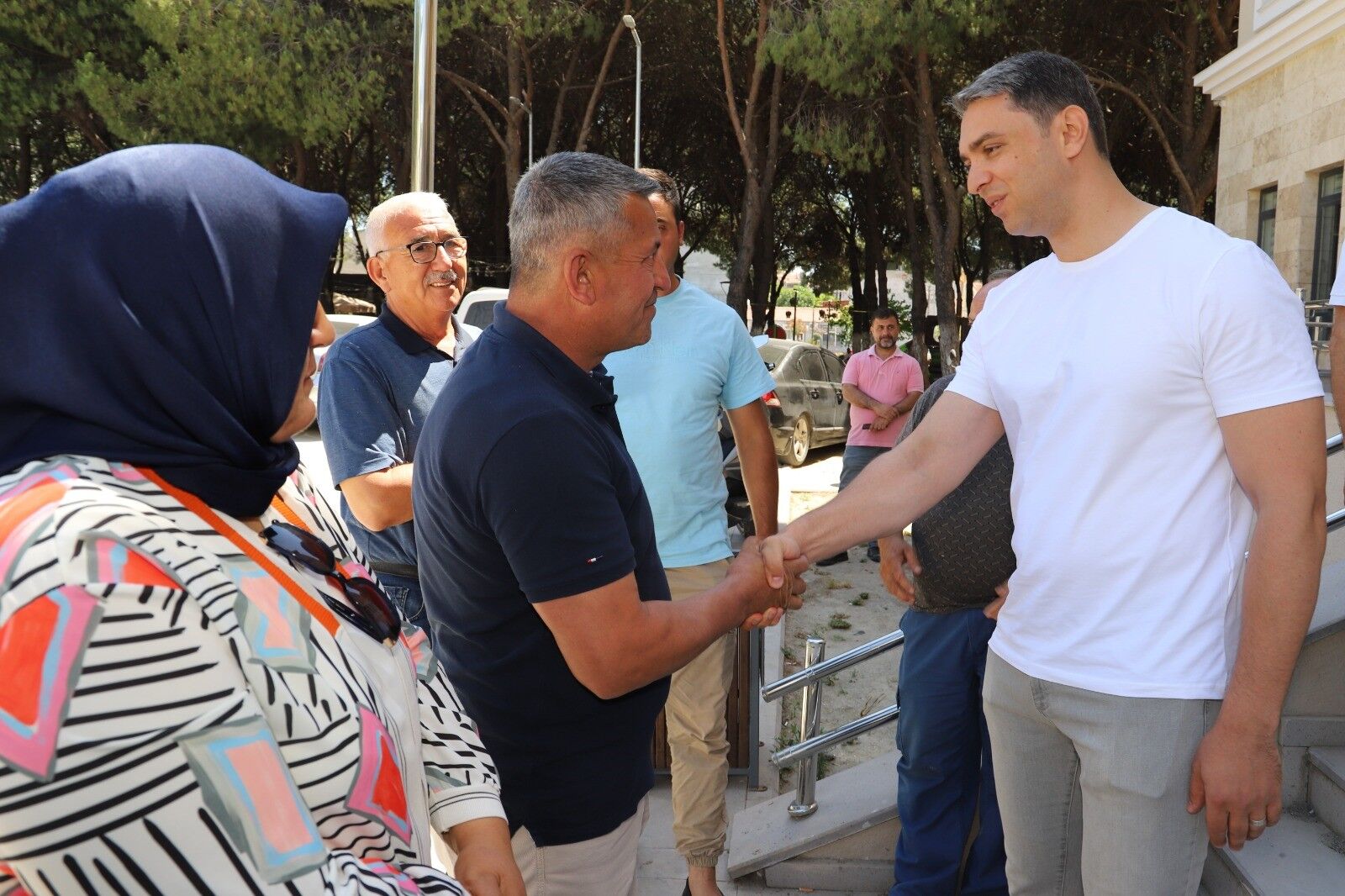 Saruhanlı Kaymakamı Acar Gözyaşlarıyla Uğurlandı (4)