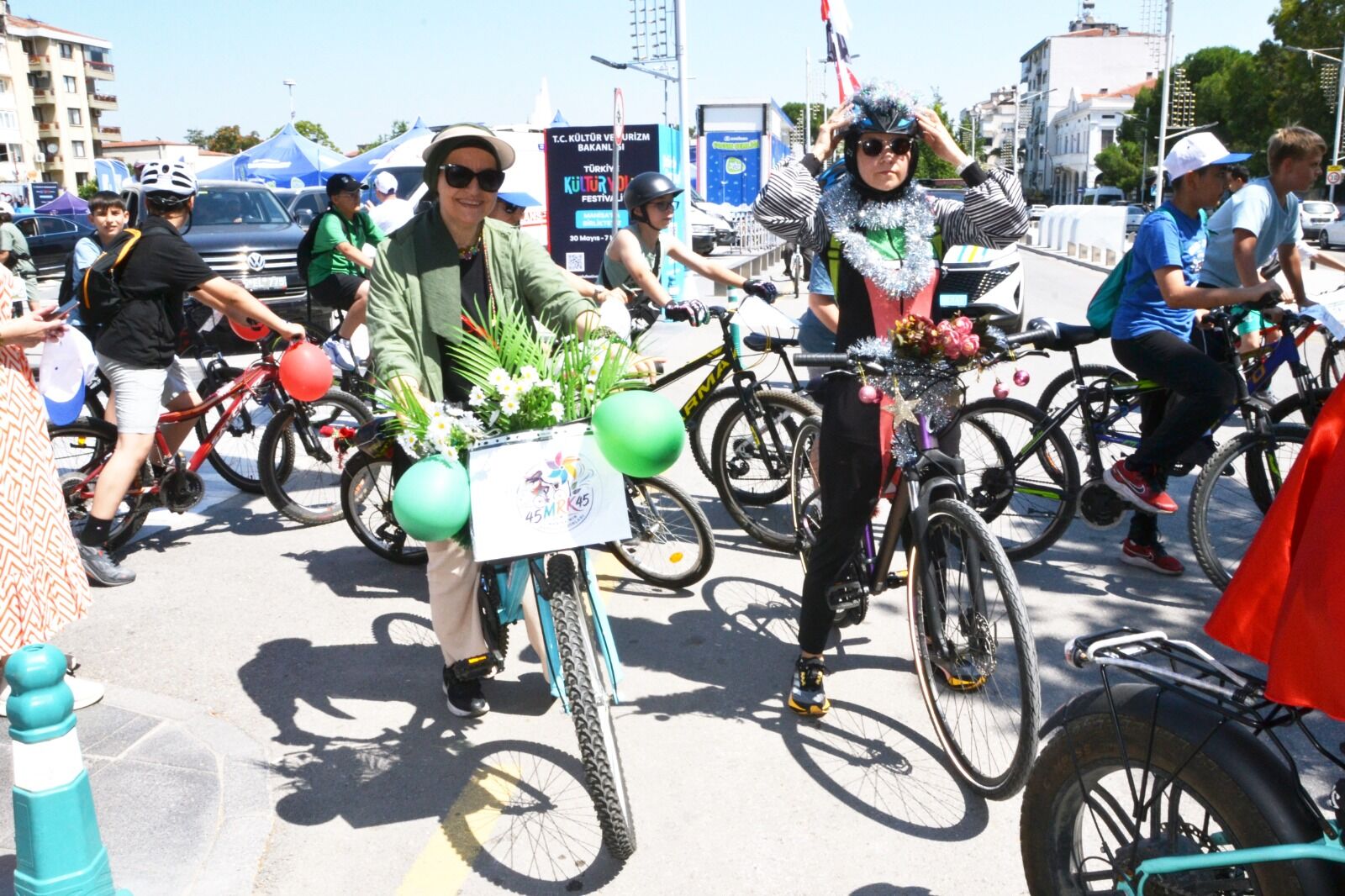 Manisa’da çevre için pedal çevirdiler-2