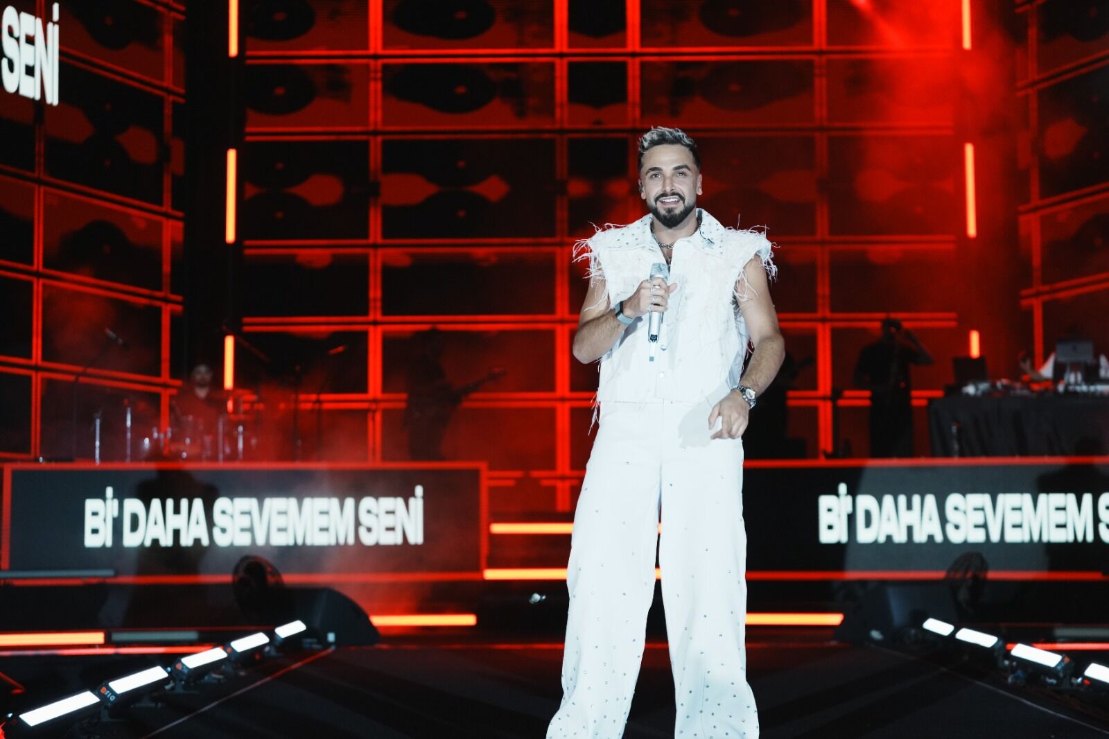 Manisa’da festival coşkusu Sefo konseriyle zirvede noktalandı-2