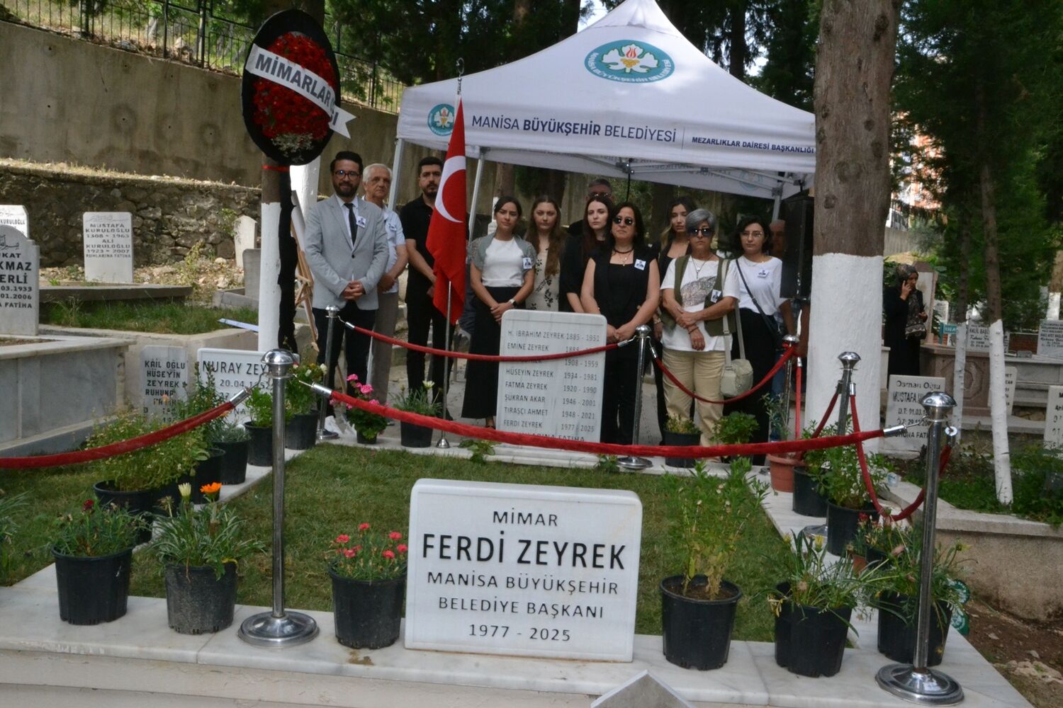 Mimarlar Odası’ndan Ferdi Zeyrek için anma:“Manisa’nın belleğinde silinmez izler bıraktı”