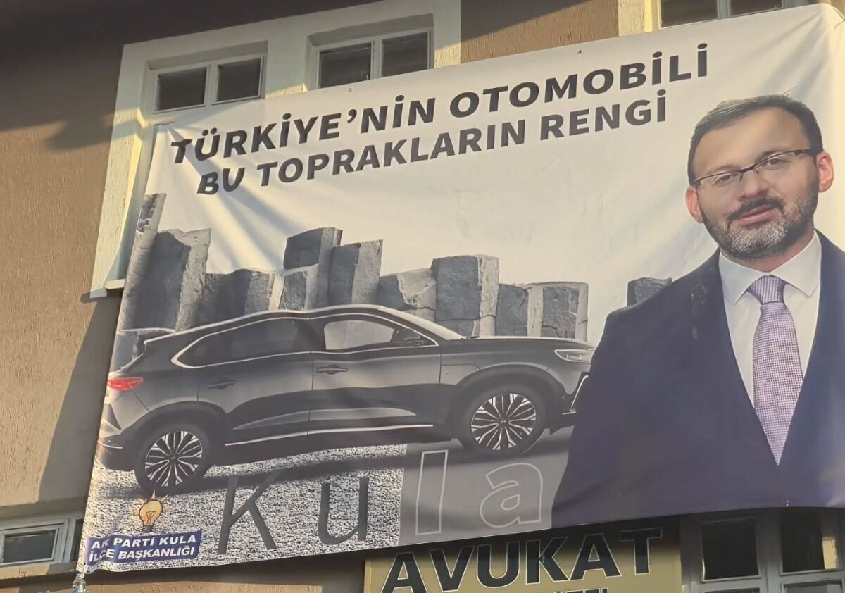 manisa bakan-.1